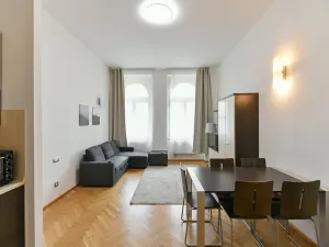 Prodej bytu 2+kk, Praha - Nové Město, Hálkova, 49 m2