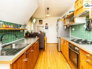 Prodej bytu 3+1, Cheb, Spálená, 74 m2