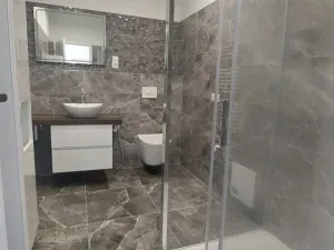 Pronájem bytu 2+kk, Cheb, Břehnická, 90 m2