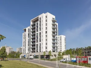 Pronájem bytu 2+kk, Praha - Hrdlořezy, V třešňovce, 53 m2