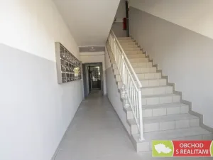 Pronájem bytu 2+kk, Kostelec nad Černými lesy, 48 m2