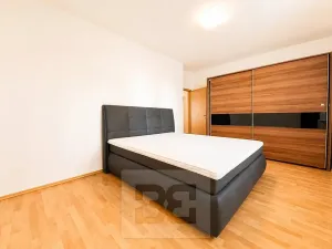 Pronájem bytu 3+kk, Brno, U Leskavy, 94 m2