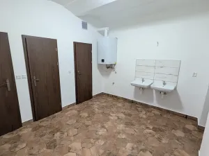 Pronájem restaurace, Praha - Ruzyně, Kralupská, 200 m2