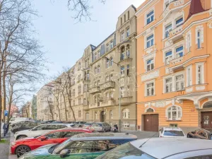 Pronájem bytu 1+kk, Praha - Vinohrady, Mánesova, 53 m2
