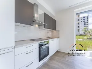 Pronájem bytu 2+kk, Praha - Vysočany, Pod Harfou, 38 m2