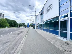 Pronájem obchodního prostoru, Pardubice, Bělehradská, 35 m2