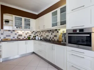 Prodej bytu 2+1, Praha - Žižkov, Biskupcova, 82 m2