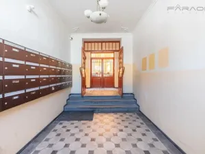Prodej bytu 2+kk, Praha - Libeň, Zenklova, 30 m2