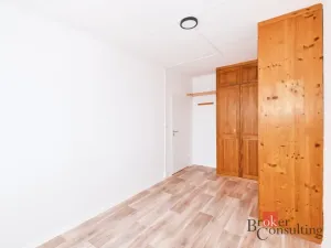 Pronájem bytu 3+1, Praha - Horní Měcholupy, Parmská, 80 m2