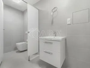 Pronájem kanceláře, Praha - Stodůlky, Za Lužinami, 96 m2