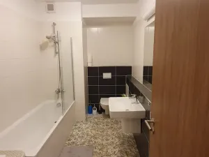 Pronájem bytu 2+kk, Praha - Střížkov, Makedonská, 53 m2