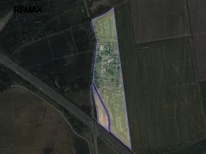 Prodej komerčního pozemku, Všestudy, 42524 m2