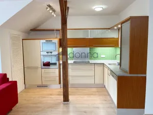 Pronájem bytu 4+kk, Praha, Pod Kavalírkou, 100 m2