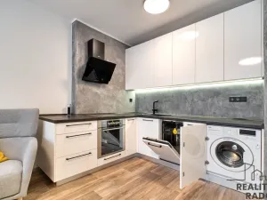 Pronájem bytu 1+kk, Ostrava - Poruba, Studentská, 31 m2