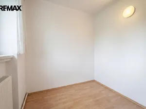 Prodej bytu 3+1, Mníšek pod Brdy, 5. května, 55 m2
