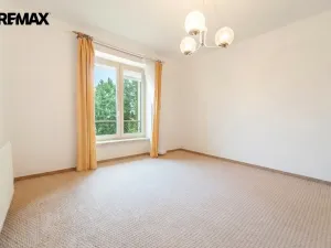 Prodej bytu 3+1, Mníšek pod Brdy, 5. května, 55 m2