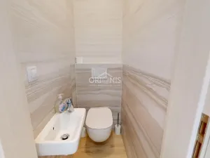 Prodej ubytování, Nečtiny - Leopoldov, 160 m2