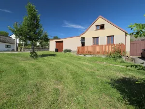 Prodej chalupy, Zahrádky - Horní Dvorce, 180 m2
