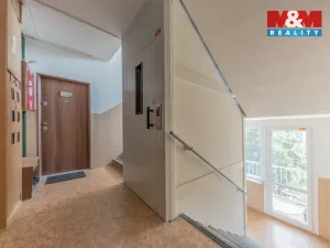 Prodej bytu 2+1, Liberec - Liberec VI-Rochlice, Soukenická, 64 m2
