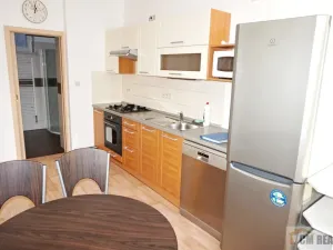 Pronájem bytu 1+1, Prostějov, Šárka, 43 m2