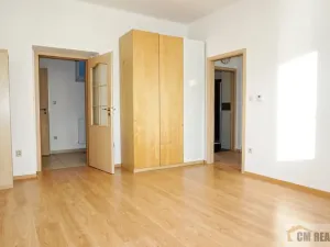 Pronájem bytu 1+1, Prostějov, Šárka, 43 m2