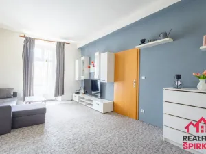 Prodej komerční nemovitosti, Moravská Třebová - Město, nám. T. G. Masaryka, 422 m2