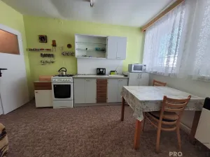 Prodej bytu 3+1, Holešov, Hankeho, 75 m2
