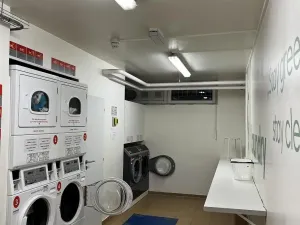 Pronájem bytu 1+kk, Praha - Střížkov, Děčínská, 12 m2