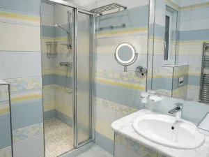 Pronájem bytu 3+kk, Praha - Nové Město, Wenzigova, 85 m2