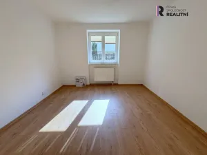 Pronájem bytu 3+1, Kynšperk nad Ohří, Zámecká, 60 m2