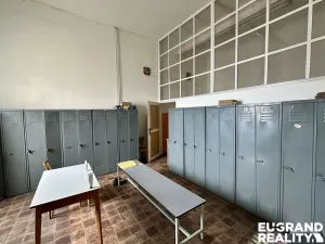 Pronájem výrobních prostor, Varnsdorf, Žilinská, 2400 m2