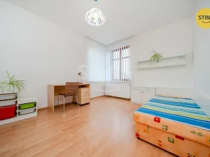 Pronájem kanceláře, Ostrava, Vrázova, 102 m2