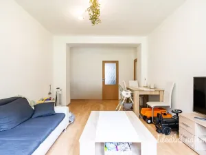 Pronájem bytu 2+1, Praha - Záběhlice, Struhařovská, 55 m2
