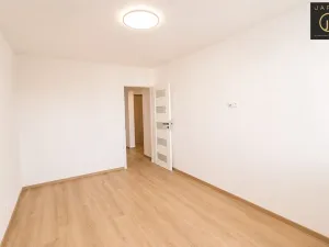 Pronájem bytu 2+1, Praha - Lhotka, Štúrova, 55 m2