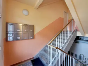 Prodej bytu 3+1, Ořechov, Zahradní, 66 m2