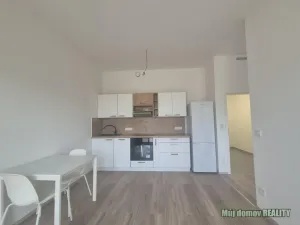 Pronájem bytu 2+kk, Praha - Hostivař, Arnošta Staňka, 31 m2