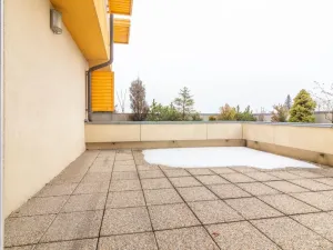 Pronájem bytu 2+kk, Olomouc, Okružní, 52 m2