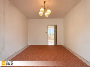 Prodej bytu 2+1, Ostrava, Srbská, 56 m2