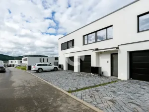Prodej rodinného domu, Zlín - Prštné, Sýkory II, 178 m2