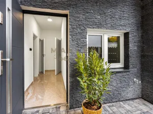 Prodej atypického bytu, Praha, Elišky Přemyslovny, 81 m2