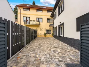 Prodej atypického bytu, Praha, Elišky Přemyslovny, 81 m2