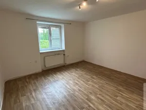 Pronájem bytu 2+1, Ústí nad Labem - Neštěmice, Sibiřská, 57 m2