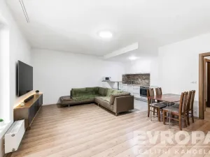 Pronájem bytu 3+kk, Praha - Dejvice, Heinemannova, 76 m2