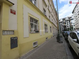 Prodej obchodního prostoru, Praha - Libeň, 58 m2