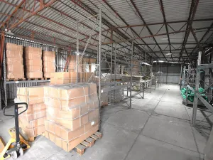 Pronájem skladu, Líně, Na Šachtě, 340 m2