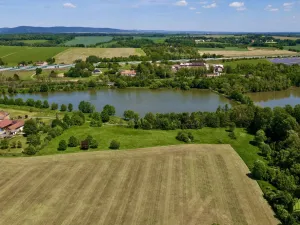 Prodej pozemku pro bydlení, Polom, 40000 m2
