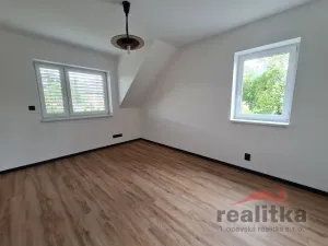 Prodej pozemku pro bydlení, Velká Polom, Osvoboditelů, 182 m2