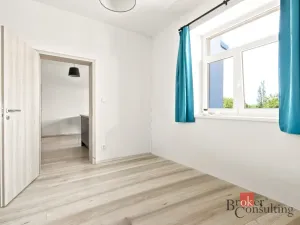 Prodej bytu 2+kk, Milovice - Mladá, Slepá, 41 m2