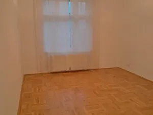 Pronájem bytu 2+1, Praha - Vršovice, Madridská, 72 m2