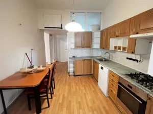 Pronájem bytu 3+1, Praha - Žižkov, Vlkova, 70 m2
